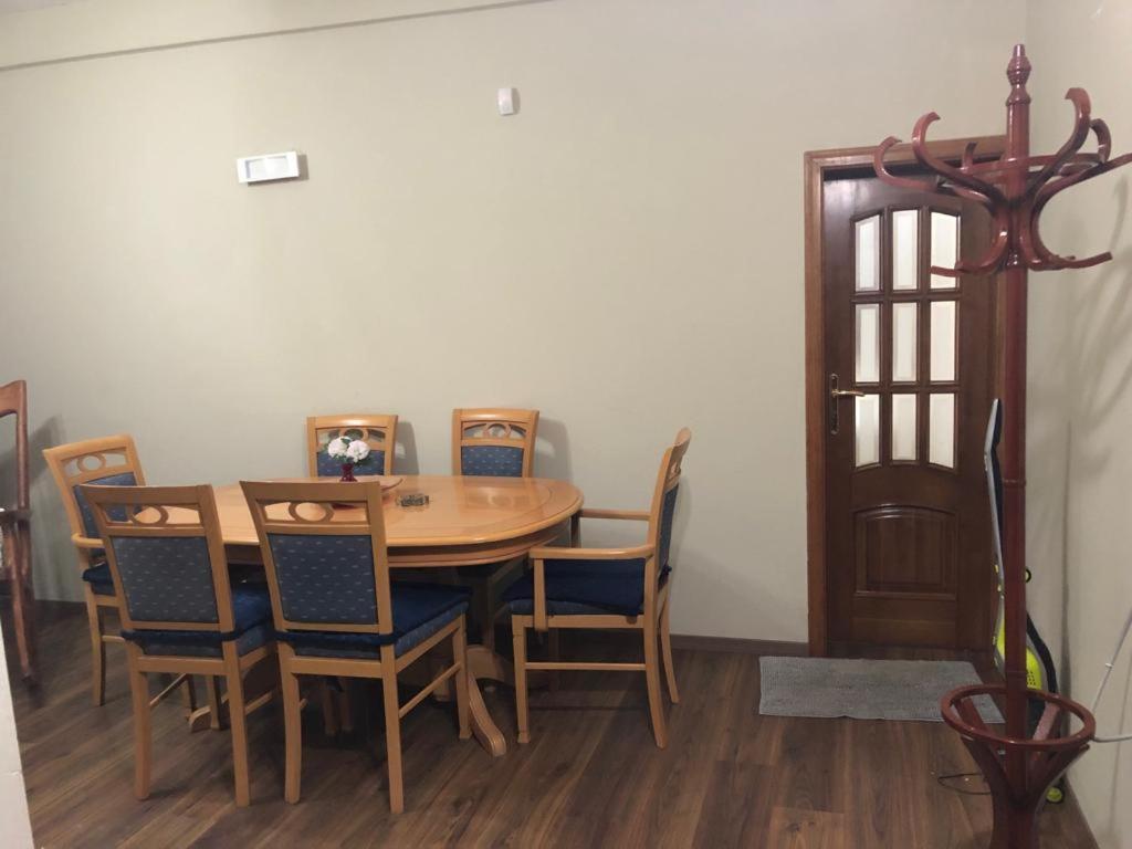 Kris'S Apartment Lezhë Екстериор снимка
