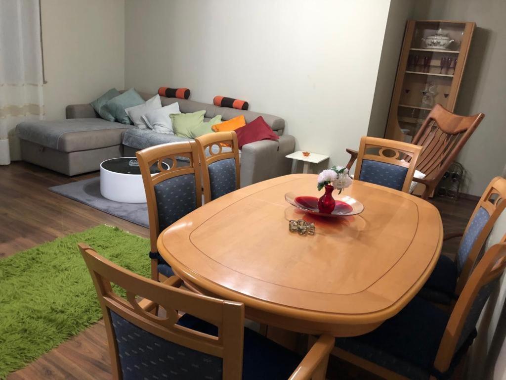 Kris'S Apartment Lezhë Екстериор снимка